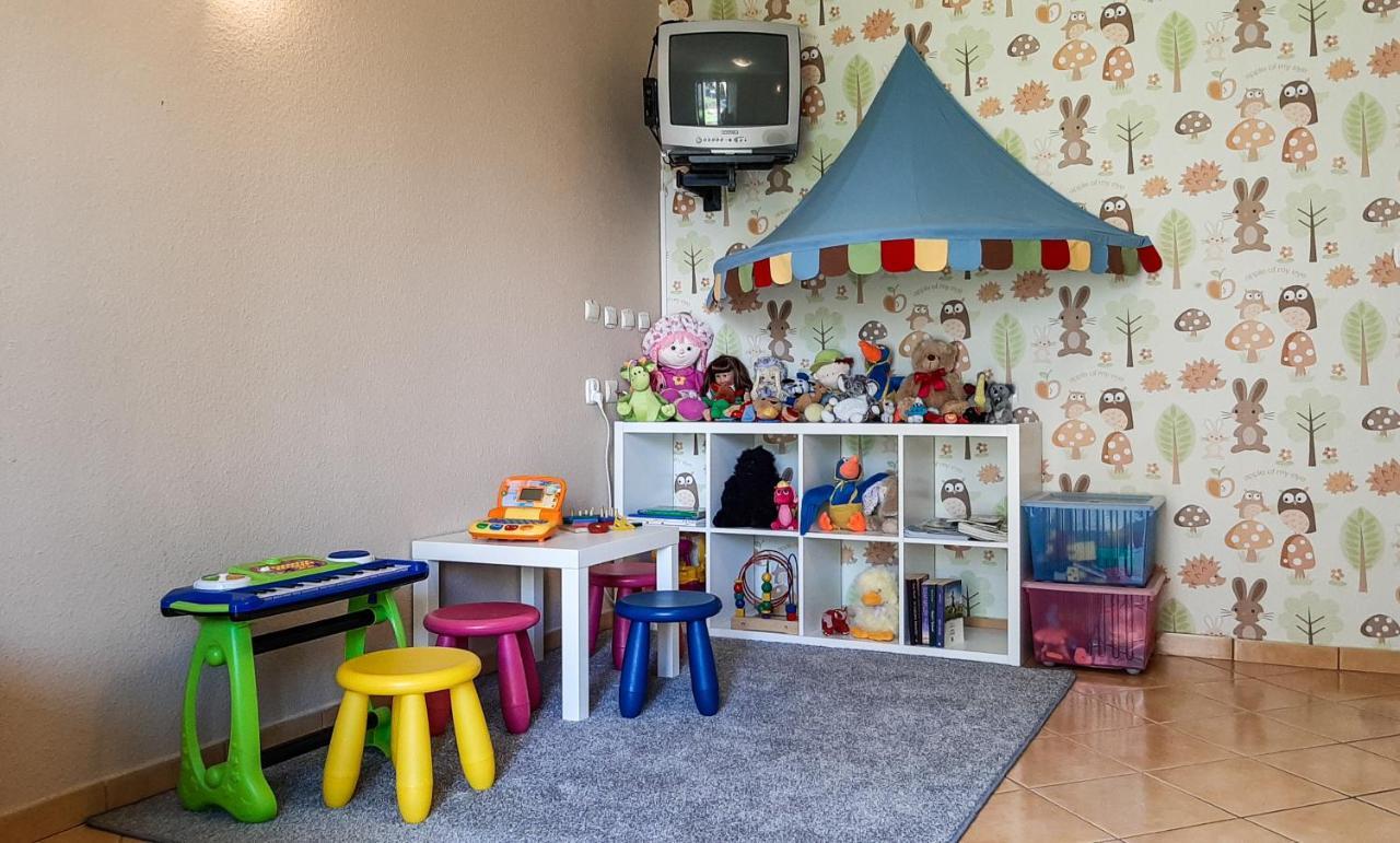 Władysławowo Cetniewo Pokoje I Apartamenty מראה חיצוני תמונה