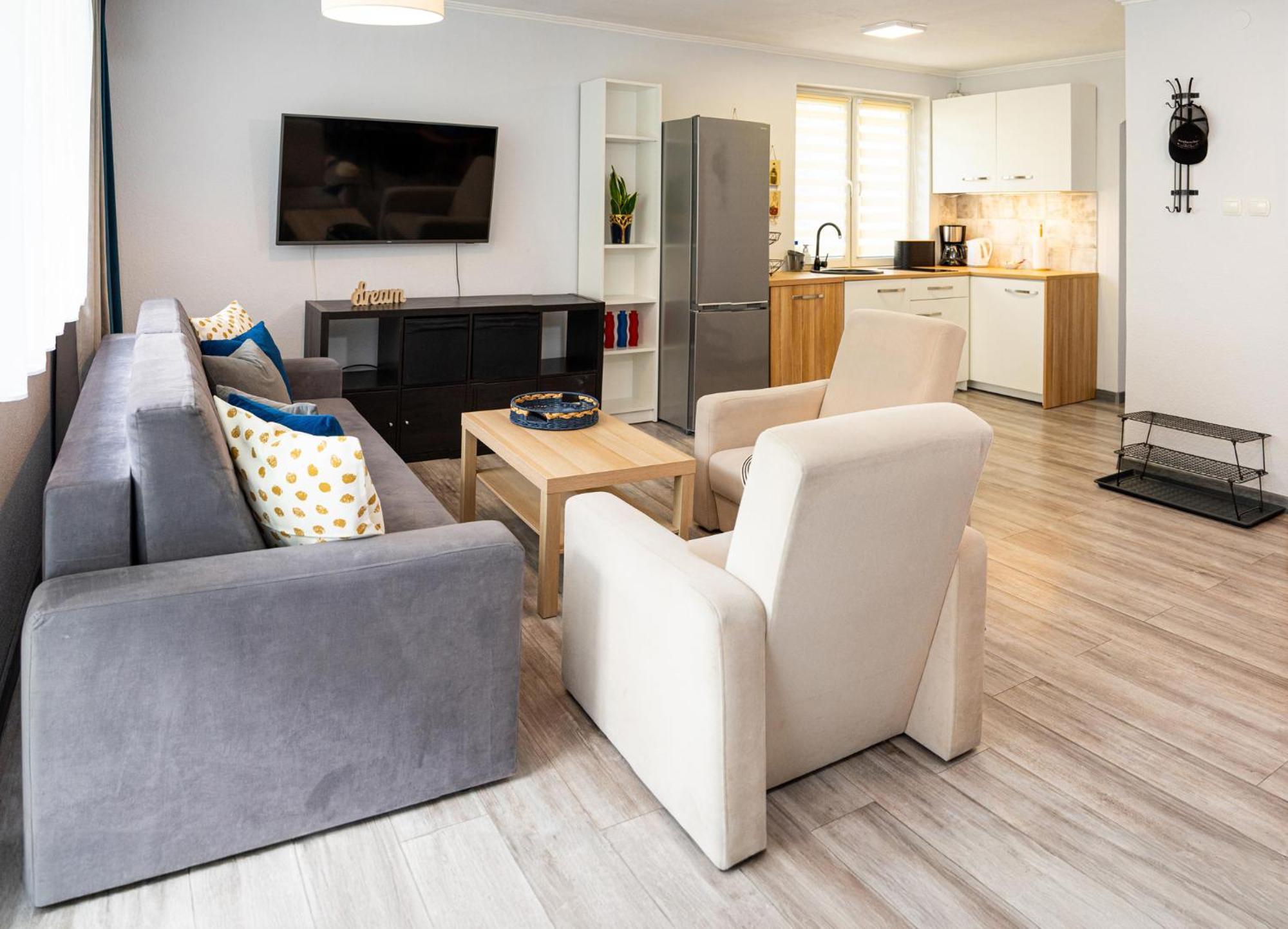Władysławowo Cetniewo Pokoje I Apartamenty מראה חיצוני תמונה