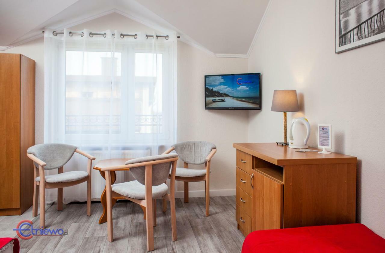 Władysławowo Cetniewo Pokoje I Apartamenty מראה חיצוני תמונה